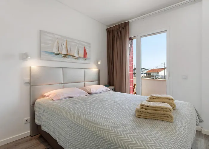 Casa Dos Terraços T3 Rc São Martinho do Porto